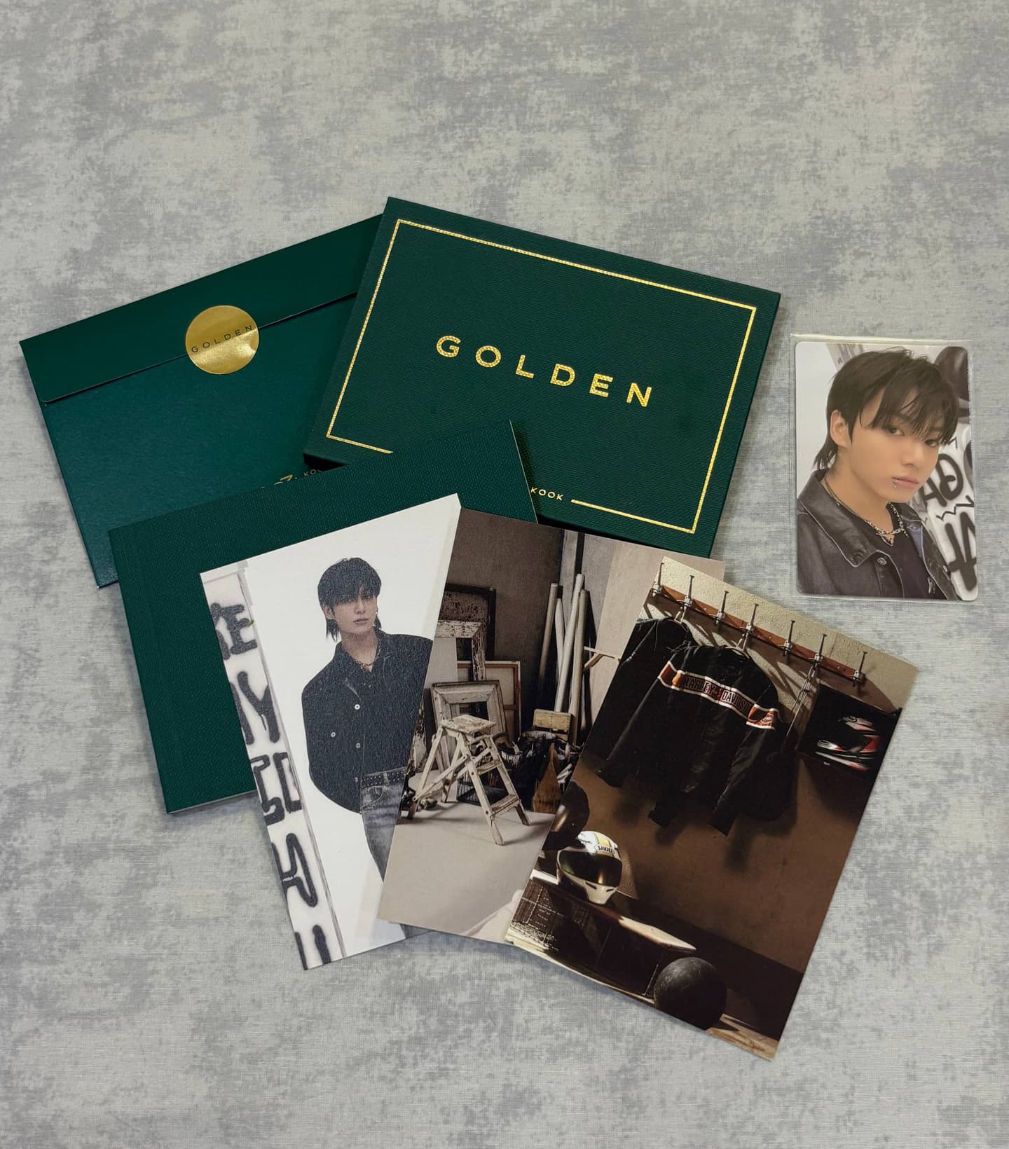 продажа альбома GOLDEN Weverse ver ❇️ , фото 1