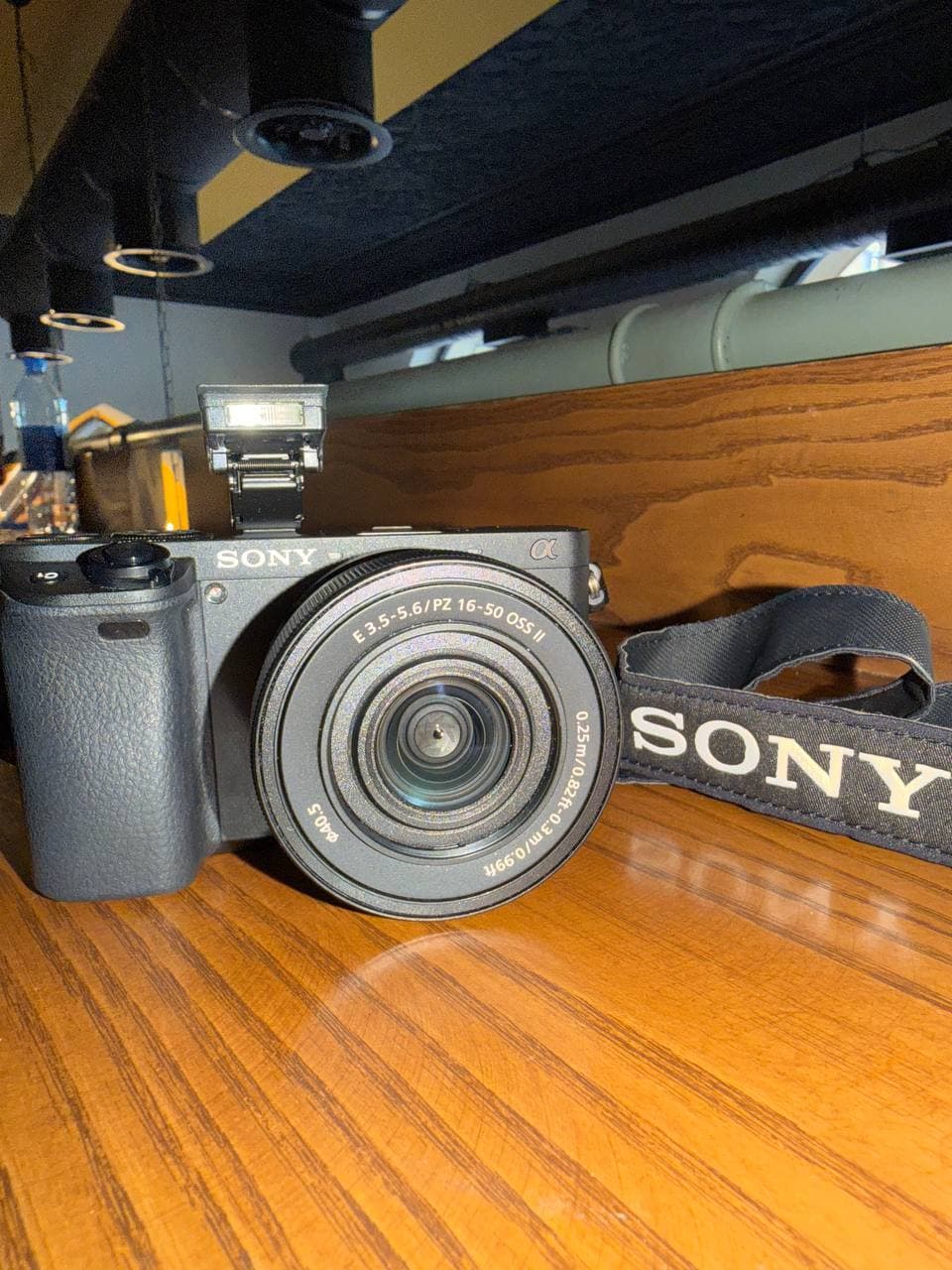 Sony Alpha a6400 (korpus + 16-50 mm kit), şəkil 1