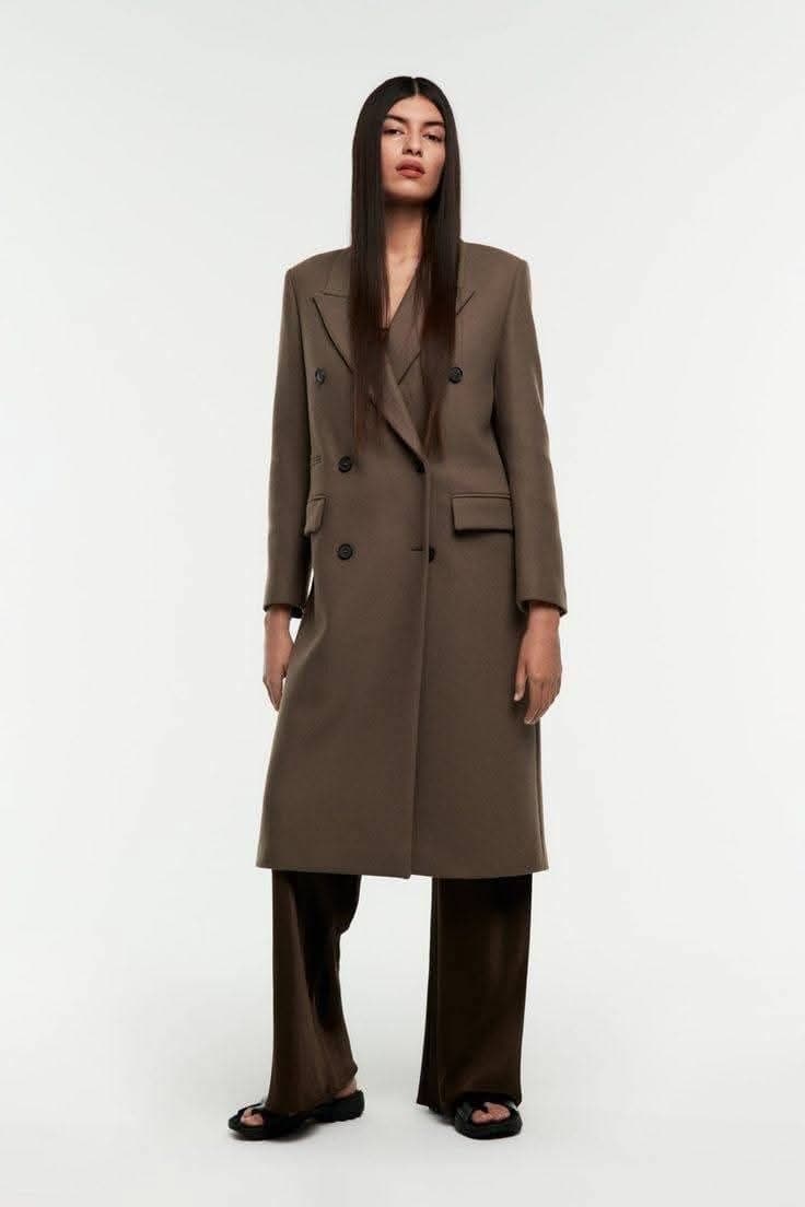 Продаю новое пальто Zara. Размер S