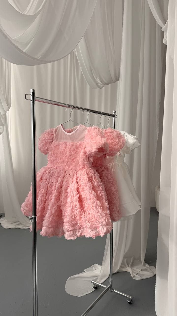 Детское платье на 7-8 лет.