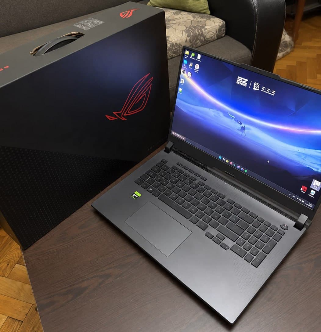Asus rog strix g713PI