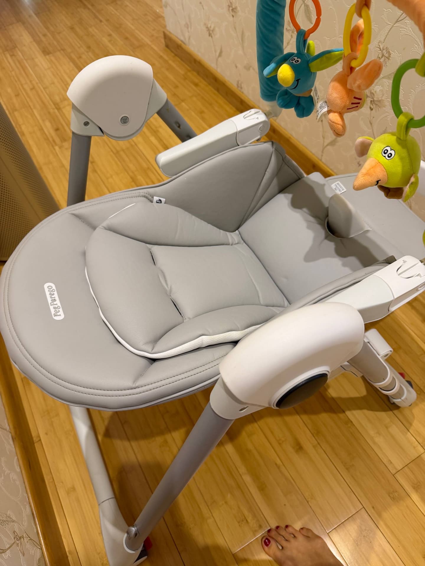Стульчик - шезлонг , Итальянского бренда Peg Perego Prima pappa…