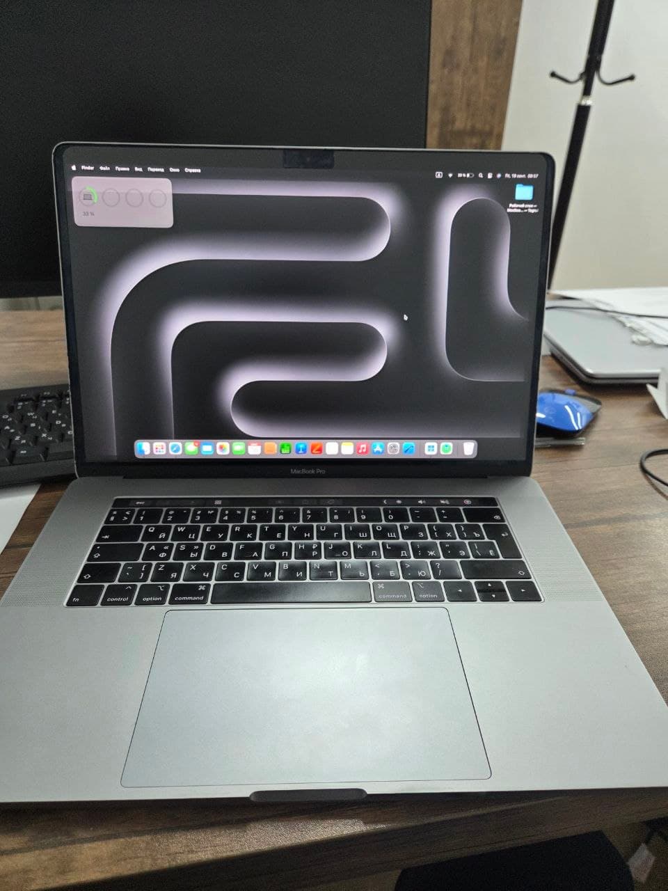 Продаю apple macbook pro 15 retina Характеристики Intel core i9 Ram 32 gb ddr4 Ssd 1TB, фото 1