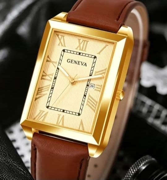 Часы 15 $