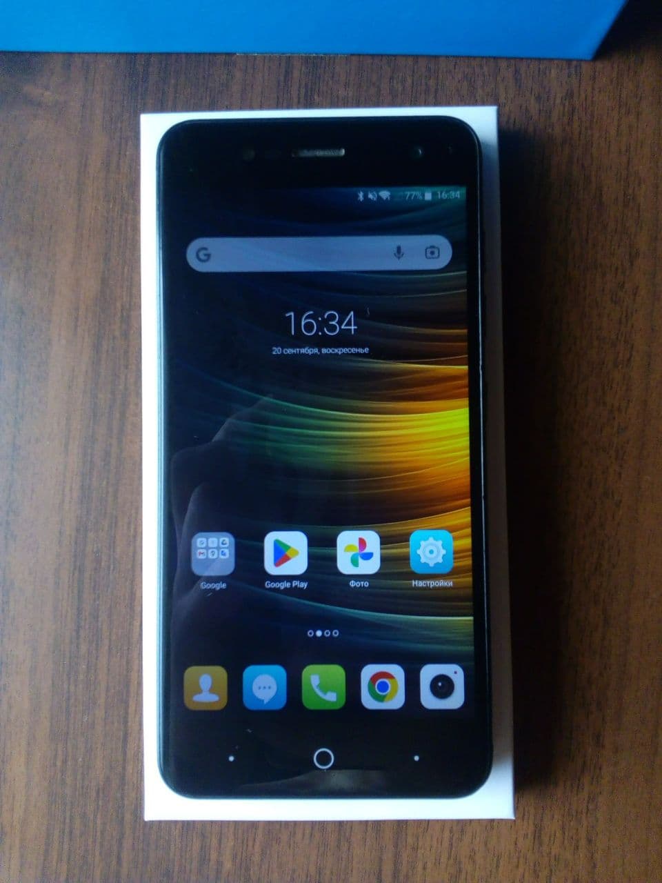 продаётся смартфон ZTE Blade V8 Mini 3/32 по памяти., фото 1