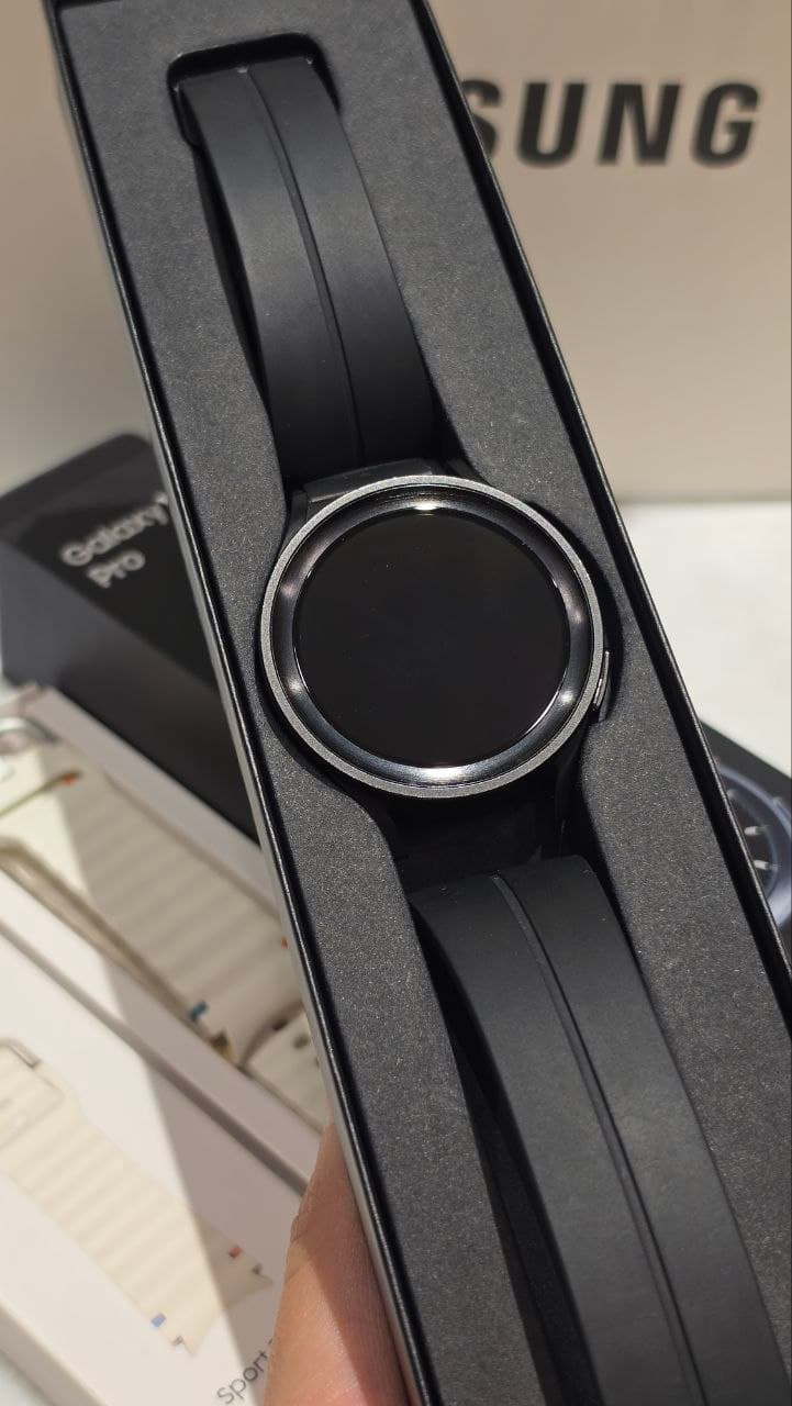Samsung Galaxy Watch 5 Pro 45mm Titanium + Оригинальный…