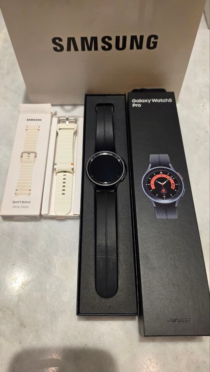 Samsung Galaxy Watch 5 Pro 45mm Titanium + Оригинальный дополнительный ремешок Samsung. Полный компл, фото 2