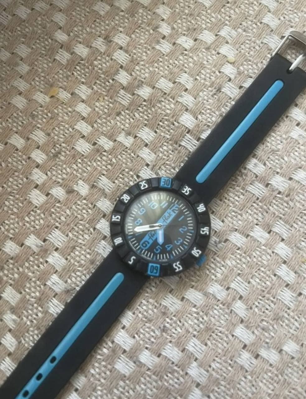 продаются детские часы swatch flick flack,использованные только пару…