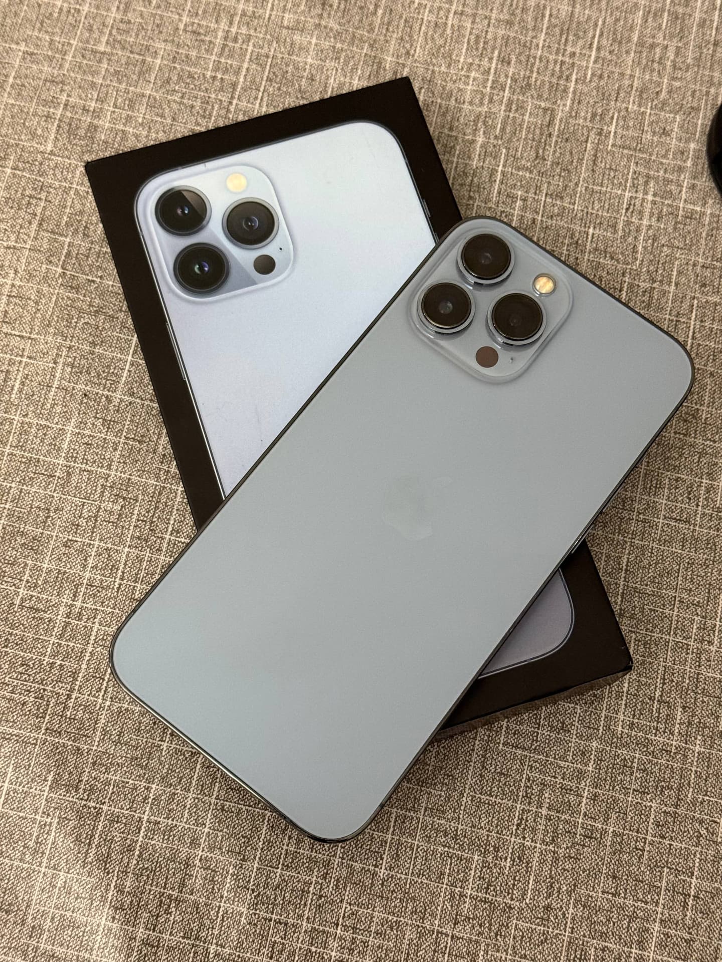 iPhone 13 Pro Max Sierra Blue — 6/256 GB