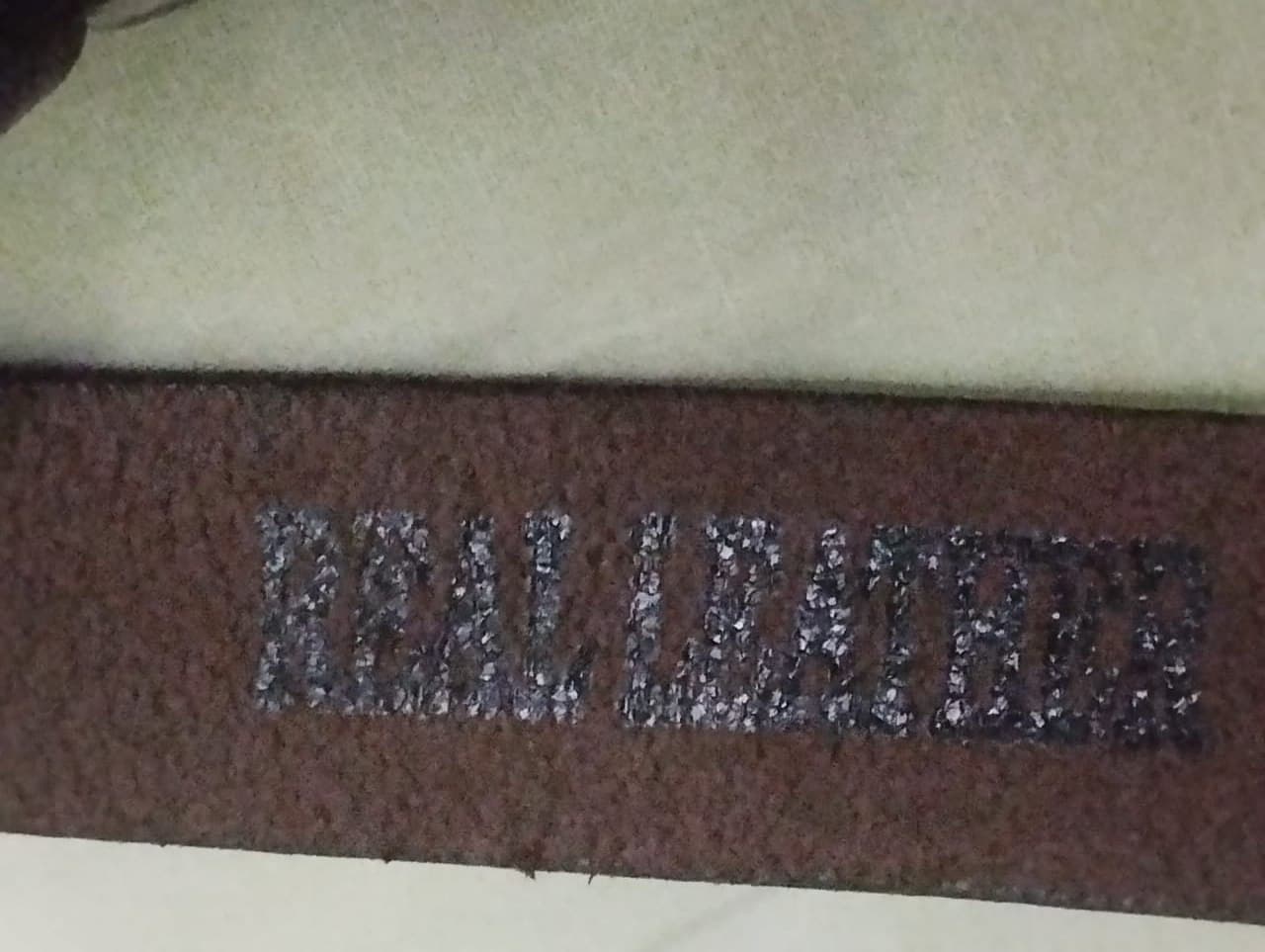 мужской ремень «REAL LEATHER». Пару раз надевался. Ещё больше вещей (новые и в хорошем состоянии) вы, фото 2