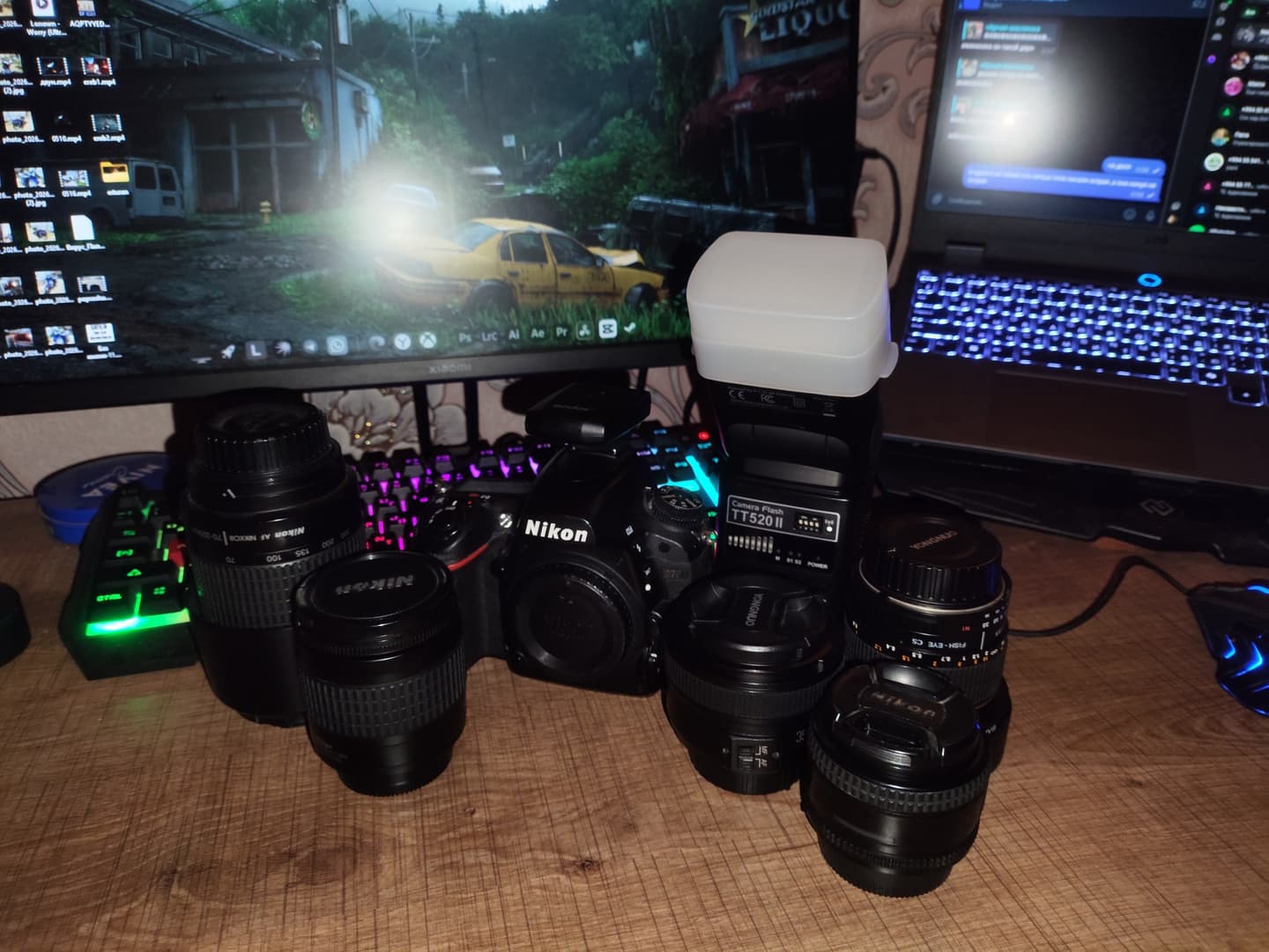 Продам набор камеры Nikon D750+5 объективов+2 карты памяти на 64 гб