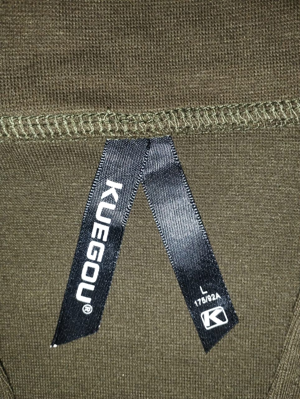 Мужская - L-ка. Новая, можно сказать: не носилась, но три раза мерилась. Отдам за 10 АЗН. Продаются , фото 2