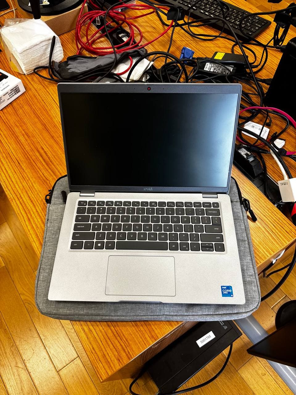Dell Latitude 5420 noutbuk — Intel Core i5-1145G7, 8 GB RAM, 256 GB SSD, şəkil 1
