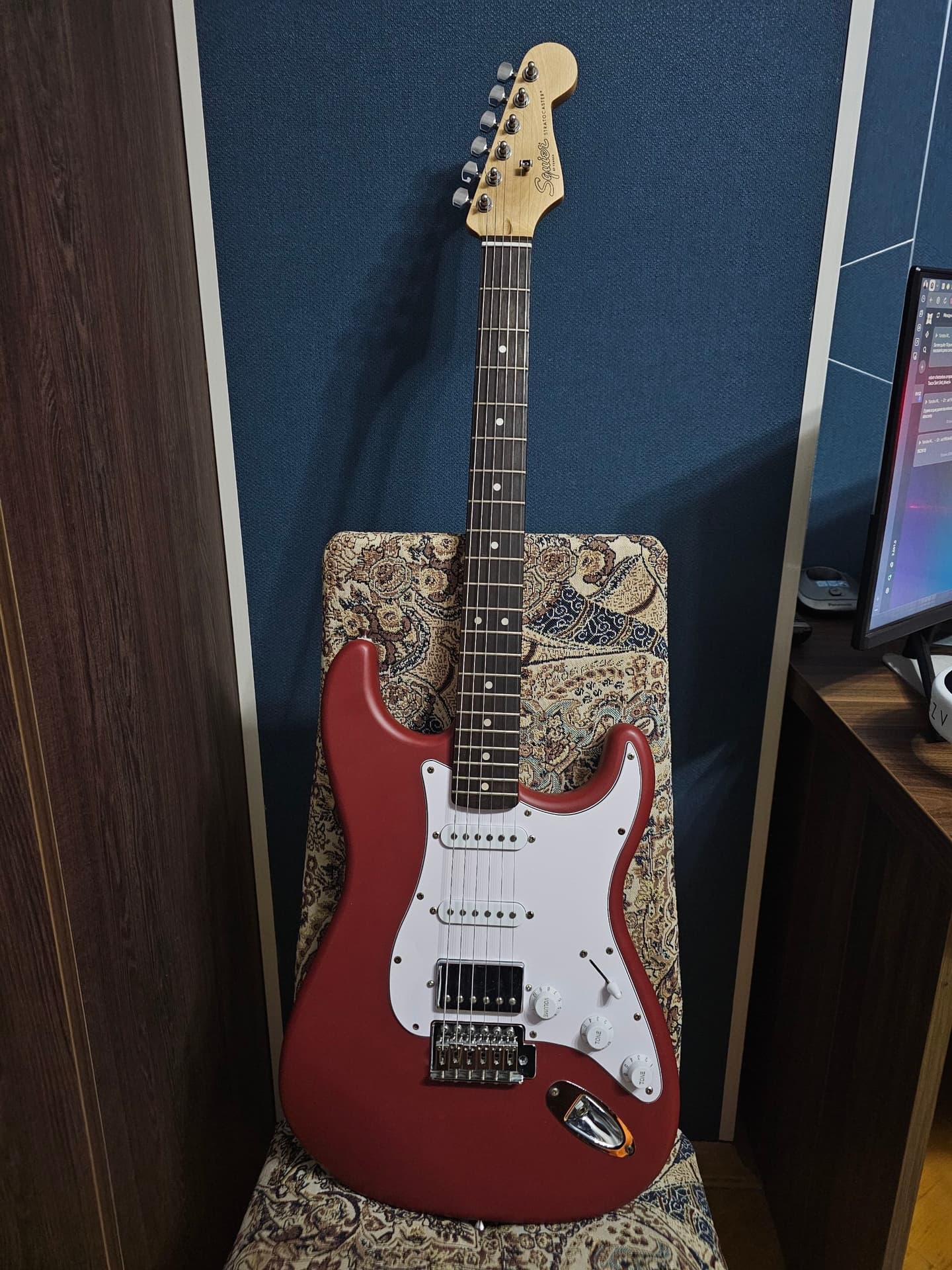 Гитара Fender Squier Stratocaster