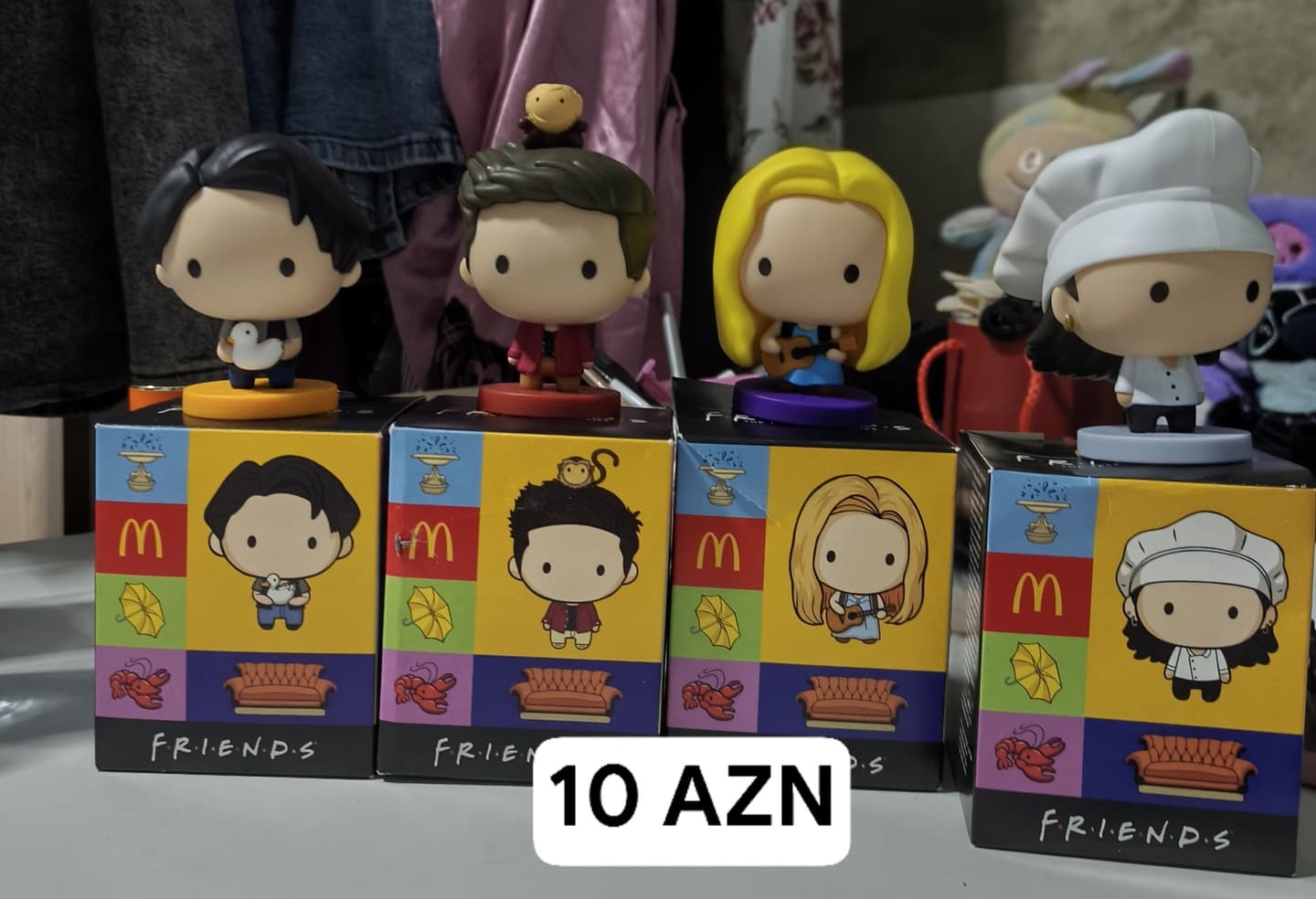 Продам 4 фигурки из коллекции McDonald's Friends, фото 1