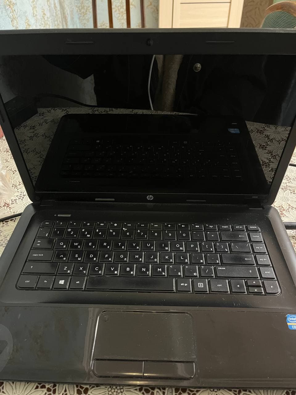 продается б/у ноутбук HP со своим шнуром