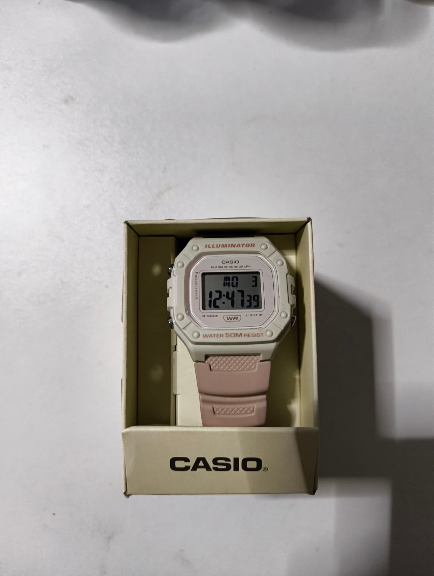 Продам часы casio женские