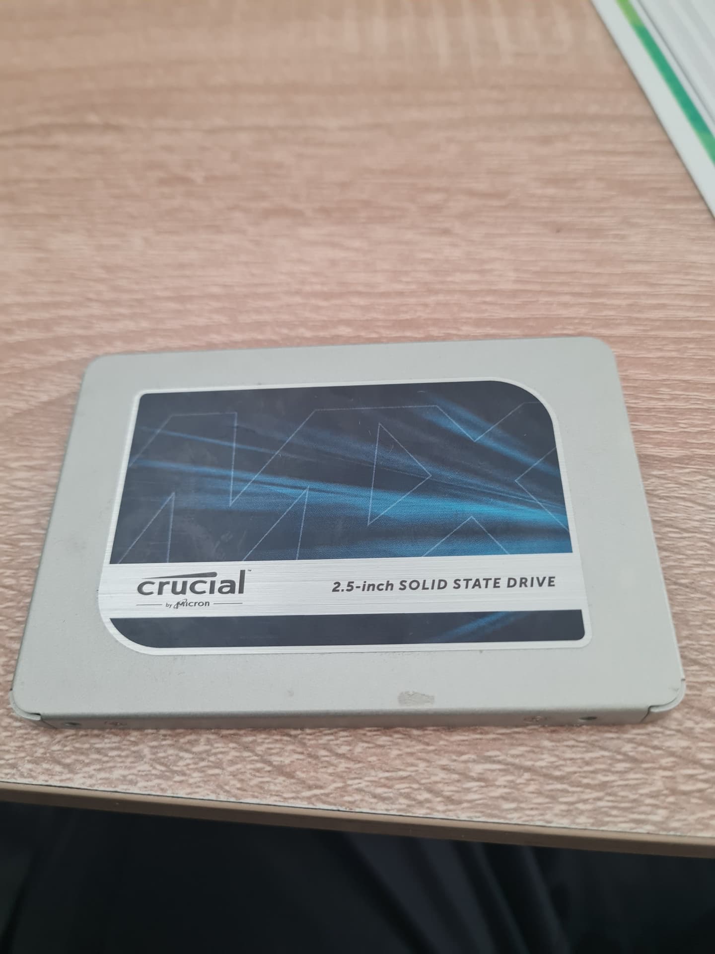 Crucial MX500, фото 1