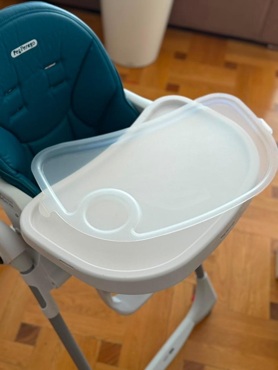 Стульчик для кормления Peg Perego Prima Pappa Стул на колёсах со стоперами, столик съёмный и можно с, фото 4